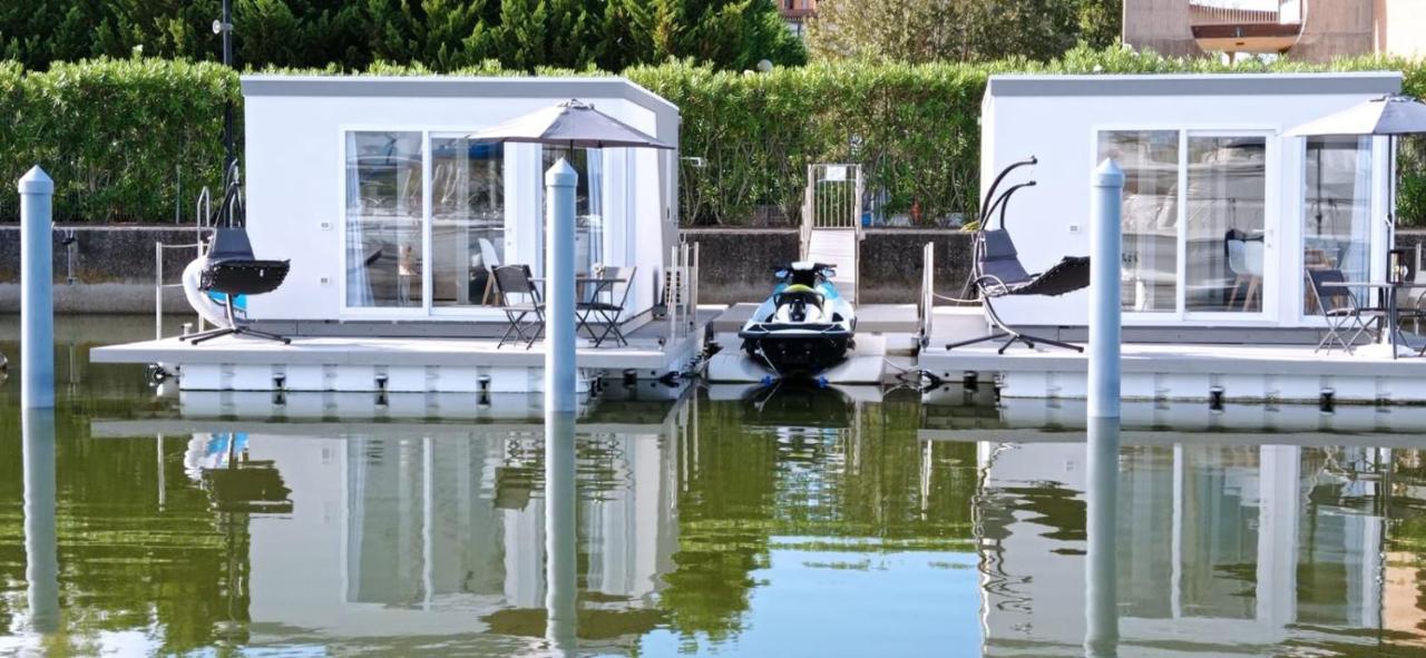 Marina Degli Estensi Floating Resort ลีโด เดลยี เอสเตนซี ภายนอก รูปภาพ